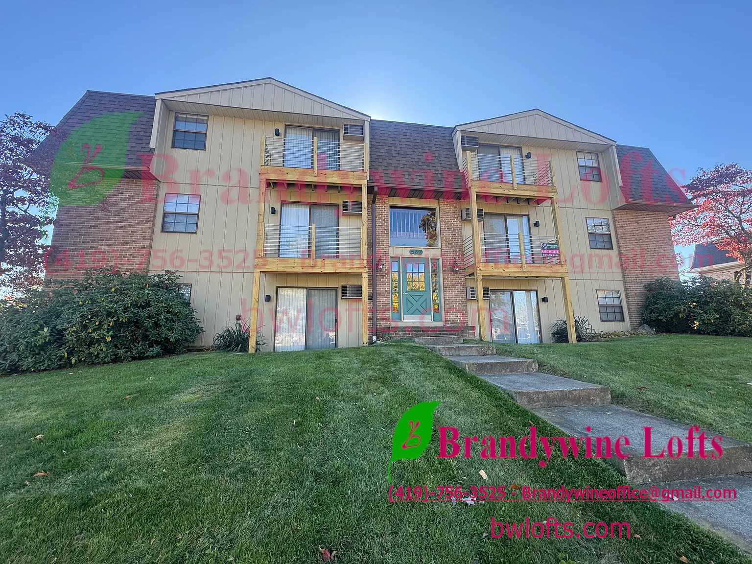 2 bed, 990 sqft, $965 — Photo 2
