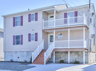 207 Sunset Dr N, Seaside Heights, NJ 08751