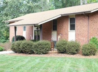 5 Cub Dr, Thomasville, NC 27360