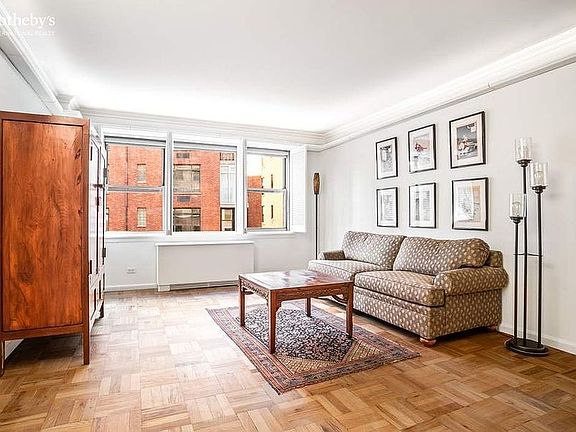 2nd image of 55 E 87th St APT 5A