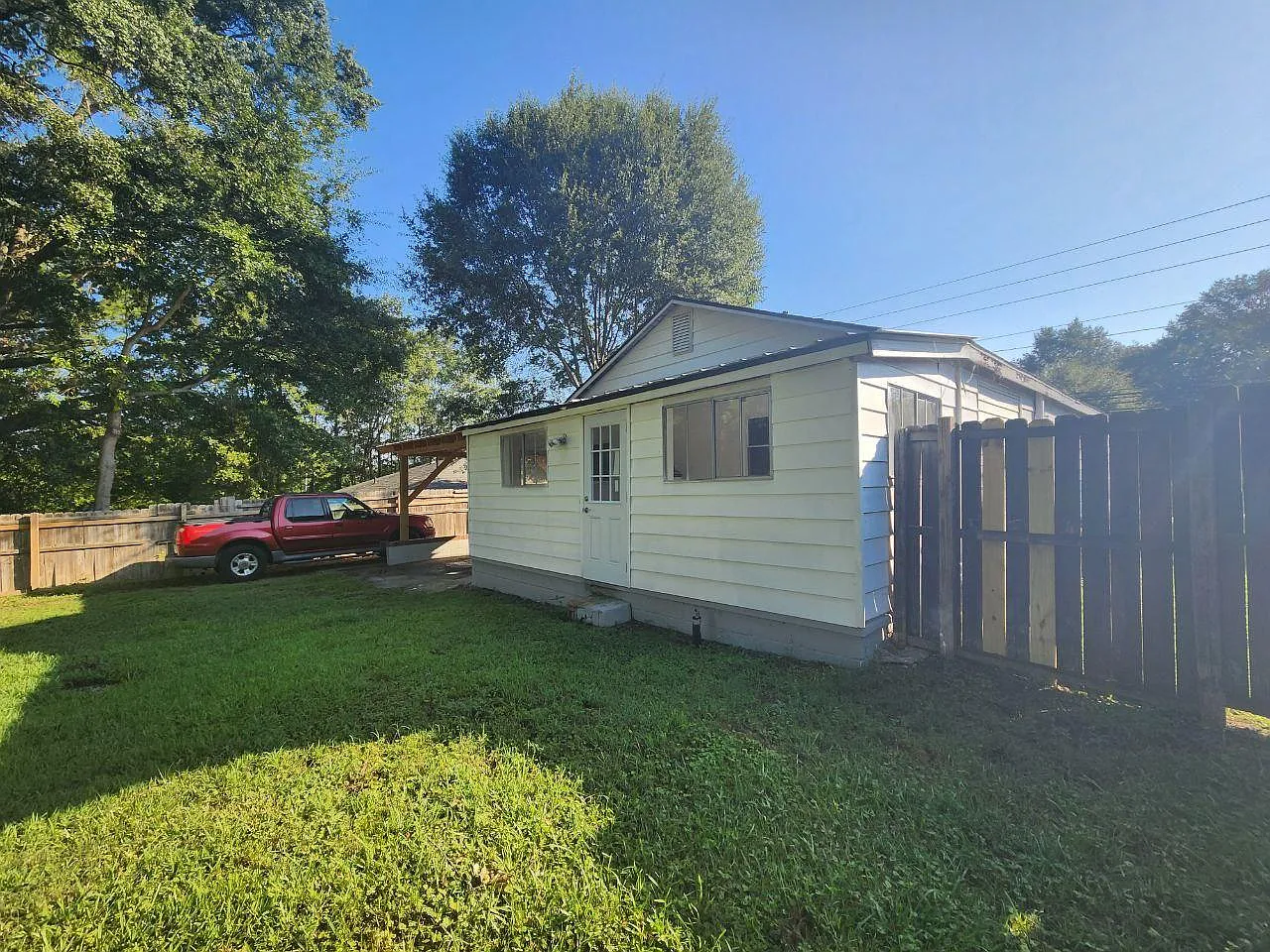 828 Mize Rd — Photo 3