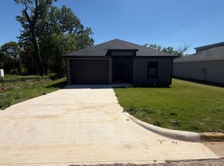 2730 W Washington St, Denison, TX 75020