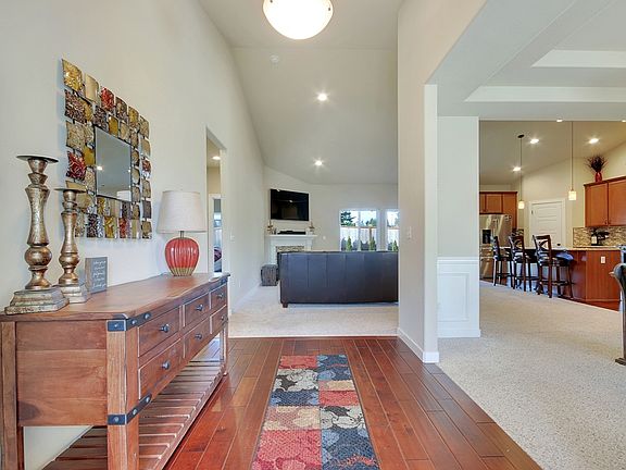 4th image of 3114 14th Street Pl SW