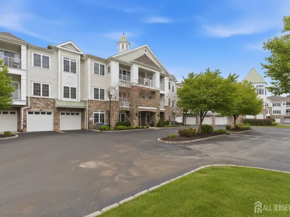 8323 Falston Cir, Old Bridge, NJ 08857