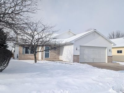 2513 Bishops Ln, Neenah, WI, 54956