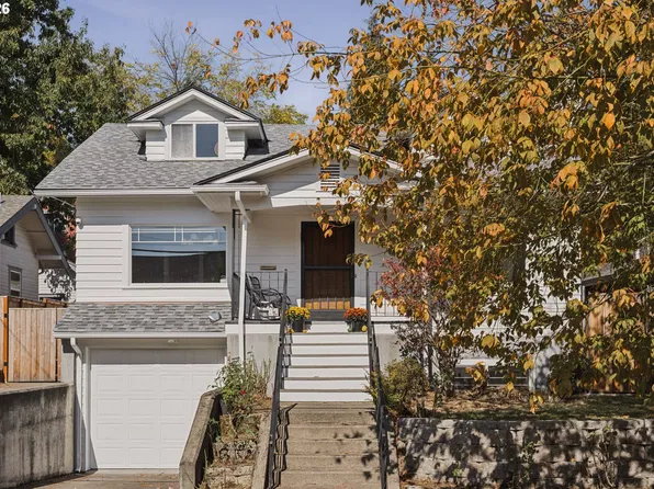 2015 SE Pine St, Portland, OR 97214