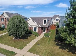 8845 Stewart St, Aubrey, TX 76227