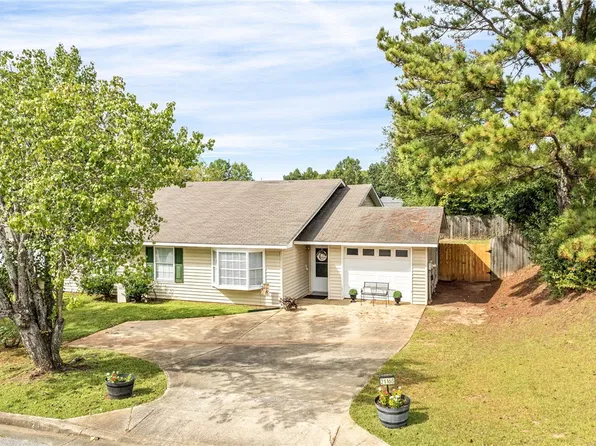 2116 Hamilton Pl S, Opelika, AL 36801