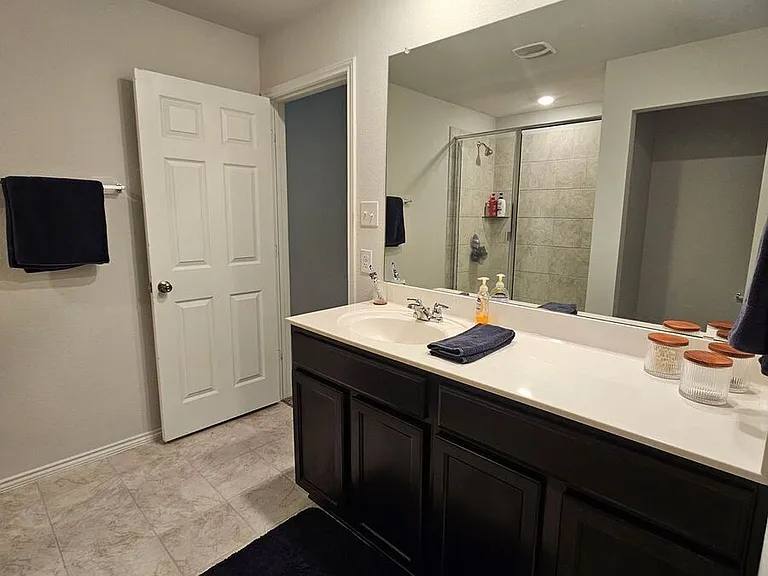 9507 Murandy Dr — Photo 8