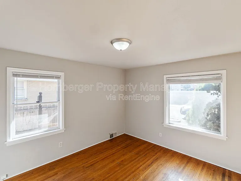 11 E Rich Ave #3 — Photo 8