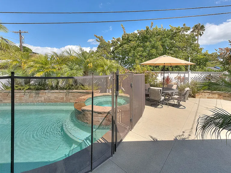 5209 Paseo Del Pavon — Photo 65