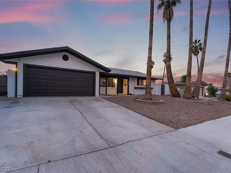 3992 Chinchilla Ave — Photo 73