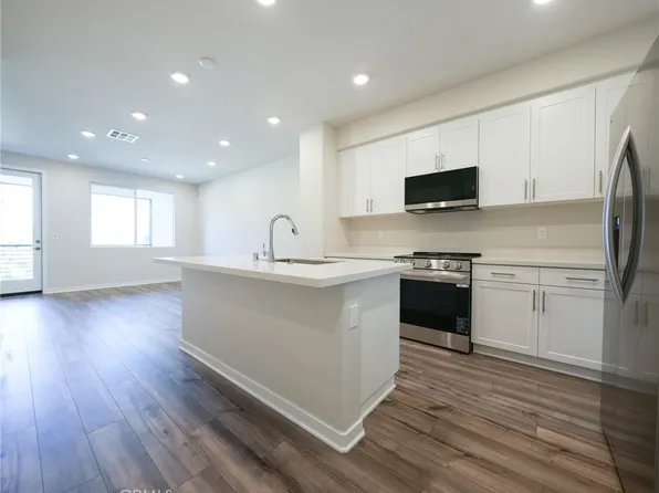 9561 Hannah Way, Riverside, CA 92503