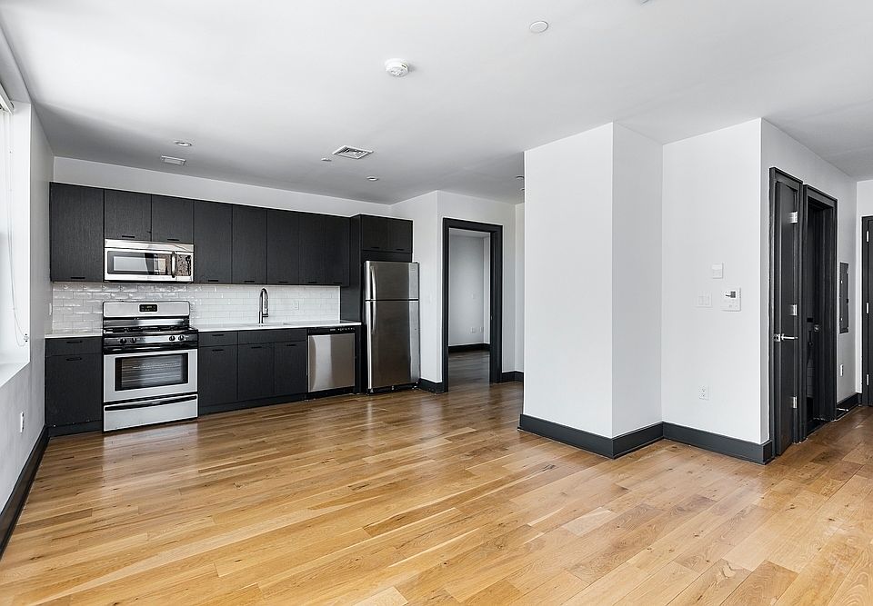 1st image of 340 E 117th St #9B