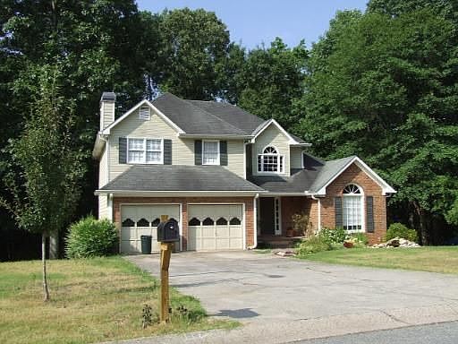 1047 Parsons Greene Dr. - Front of Home
