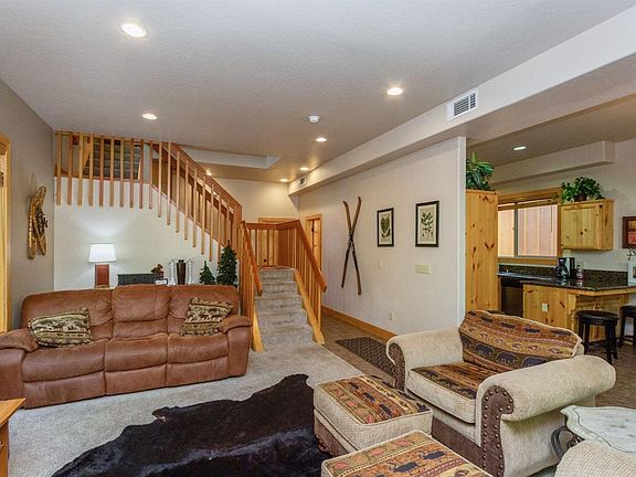 2nd image of 40878 Village Pass Ln