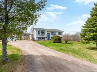 142 Fairfield Rd, Sackville, NB E4L2X9