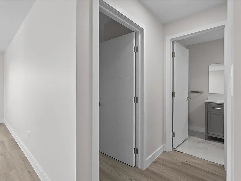 1150 E Sample Rd #202 — Photo 8