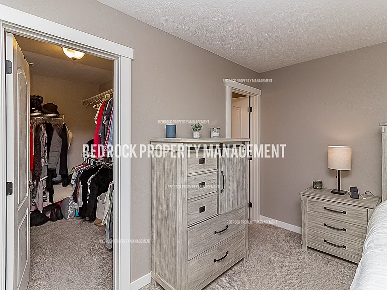 18431 E Selkirk Estates Rd — Photo 16