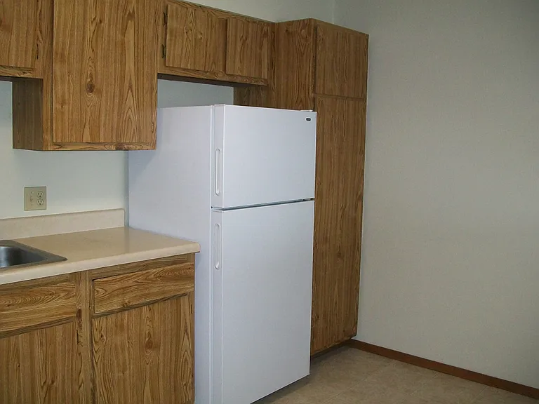 1915 N Spring St #107 — Photo 8