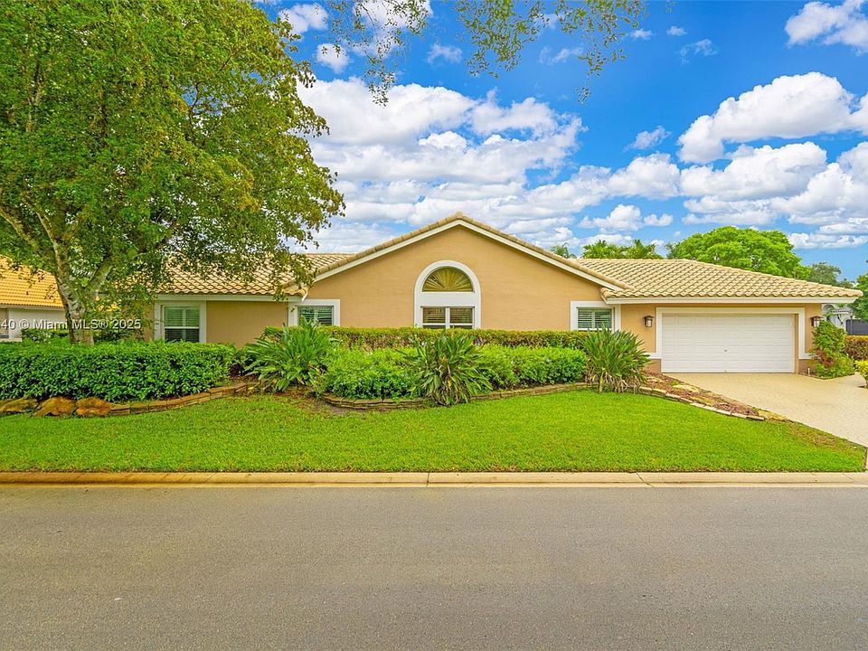 1st image of 1708 NW 126th Dr