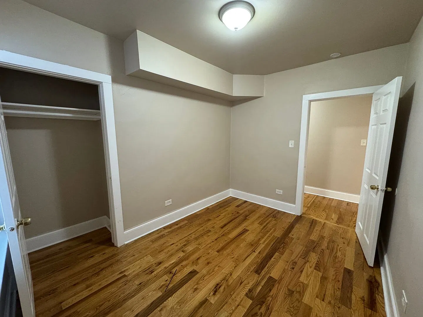4 bed, $2,100 — Photo 4