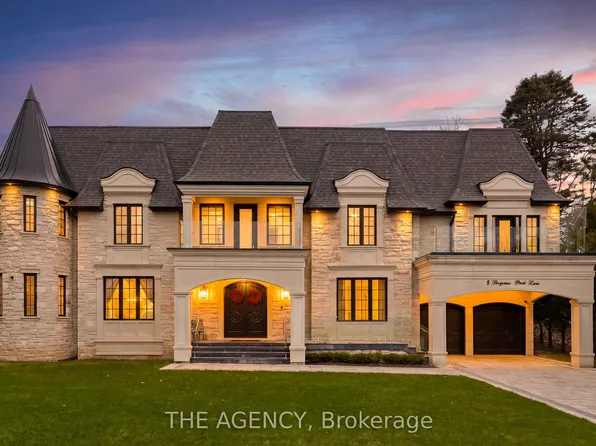 8 Bayview Park Ln, Richmond Hill, ON L4E 3G1