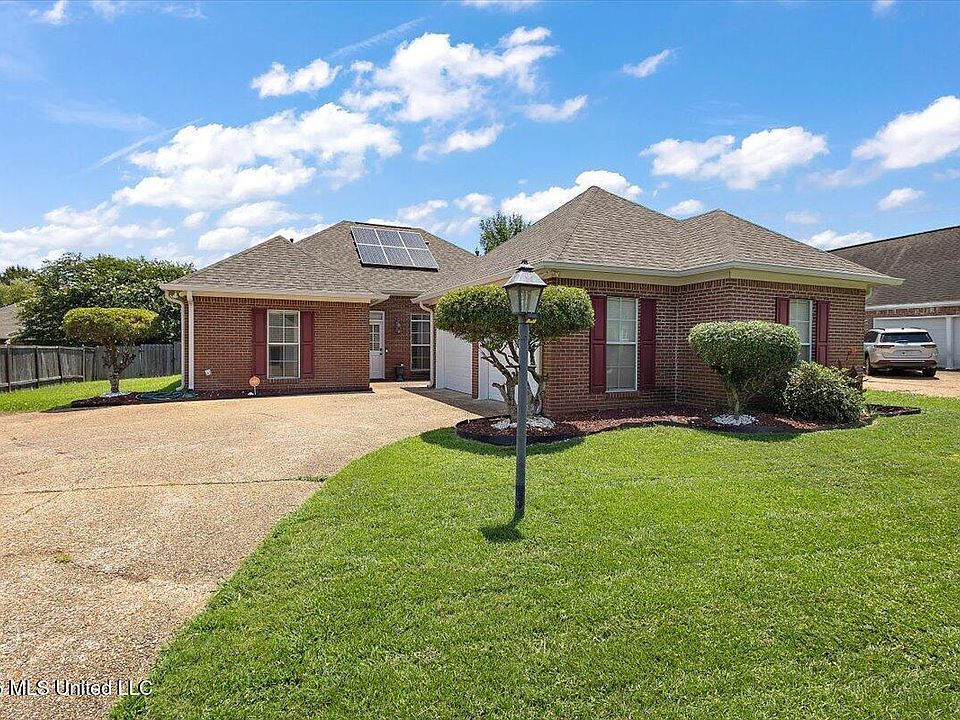 1st image of 109 Navajo Cir