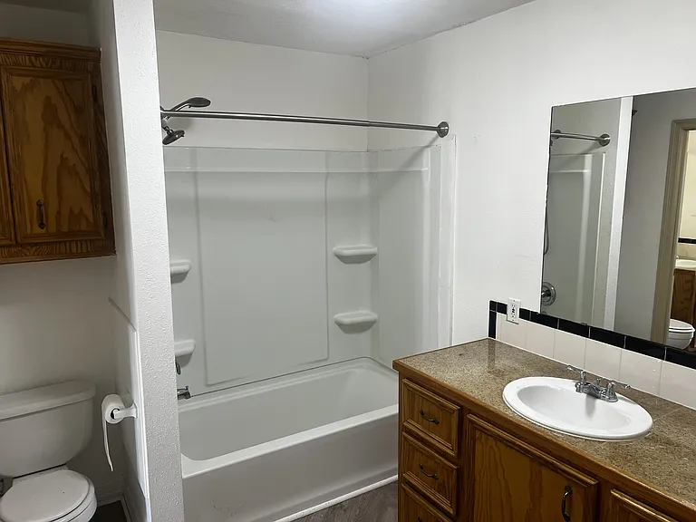 Main Bathroom