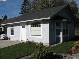 914 Spruce St, Ilwaco, WA 98624