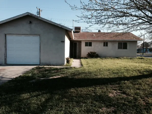 1504 Hayden Ave, Hanford, CA 93230