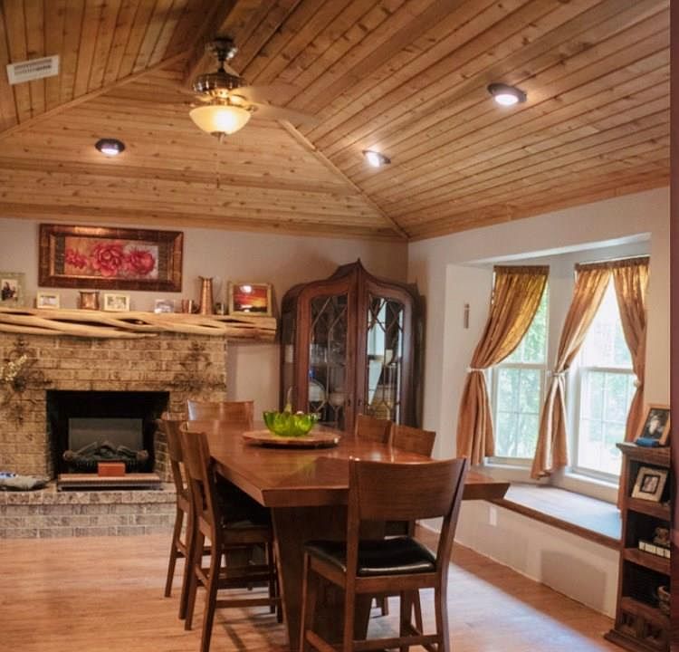 1st image of 105 Pecan Ln