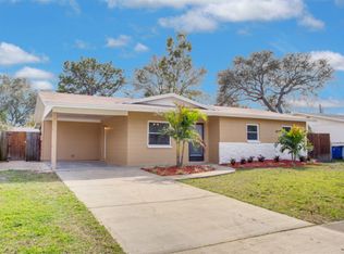 11148 Temple Ave, Seminole, FL 33772