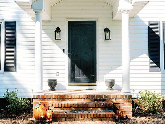 2nd image of 222 Holly Drive