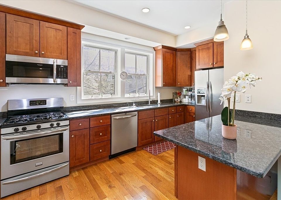 1st image of 23 Spruce St #B