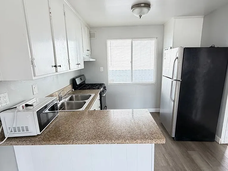 5641 Mildred St, San Diego, CA 92110 — Photo 15