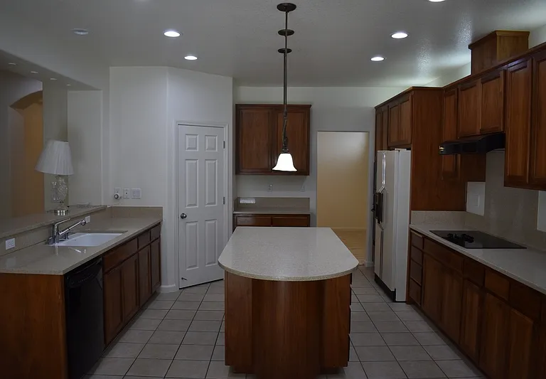 2261 Pillsbury Rd — Photo 14