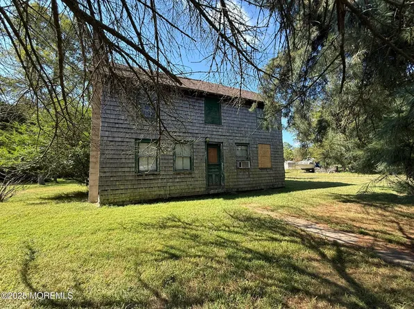 225 Jones Road #104, Barnegat, NJ 08005