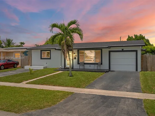2485 NW 84th Way, Sunrise, FL 33322