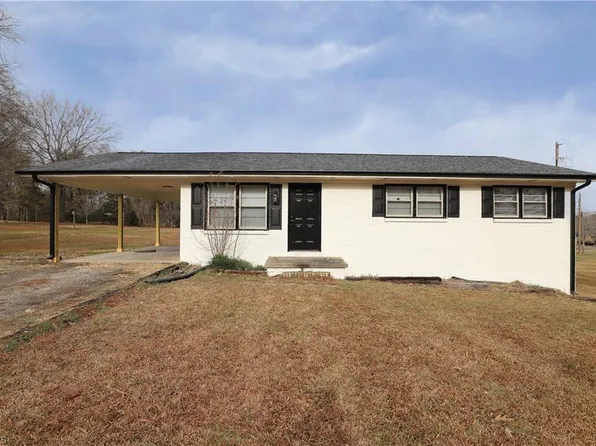 9729 State Highway 700, Pelham, NC 27311