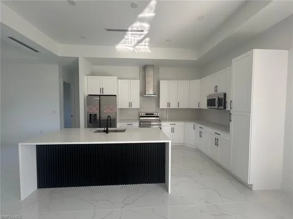 4682 40th ST NE, NAPLES, FL 34120