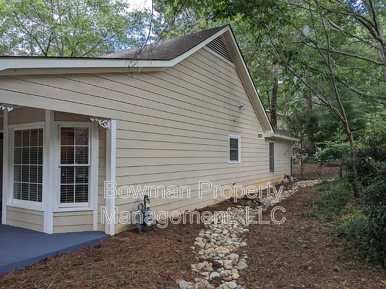 145 Diamond Dr — Photo 35