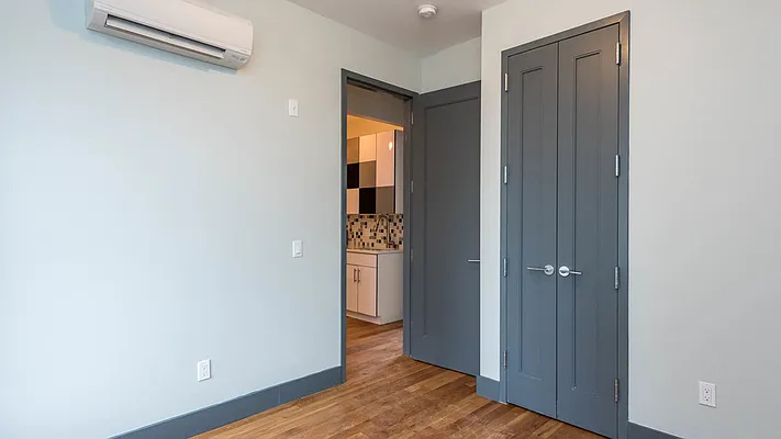 Rented by Nooklyn NYC LLC | media 24