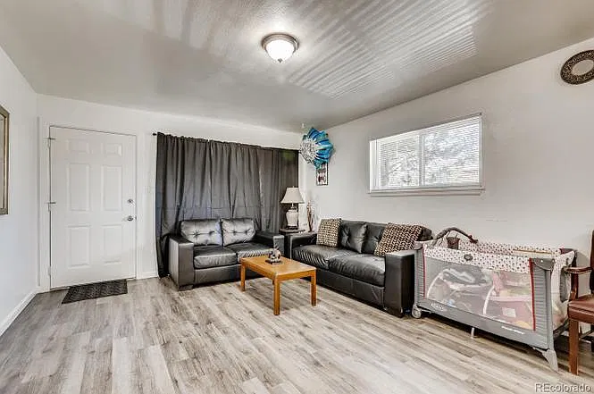 83 Del Mar Cir — Photo 4