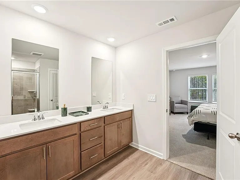 80 Proust Cir — Photo 38