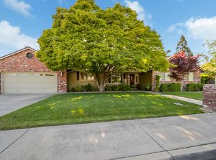 1600 Stabler Ln, Yuba City, CA