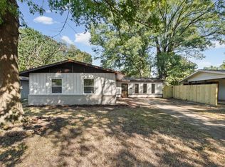 1480 Maxine St, Memphis, TN 38111