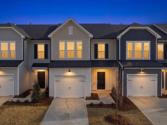 2nd image of 2818 Rodeo Ct