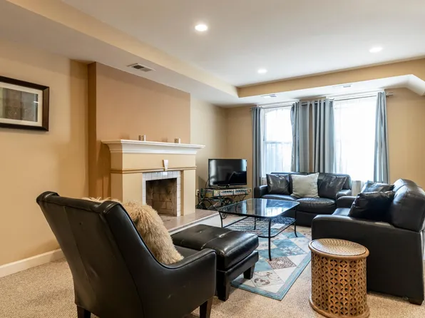 909 M St NW #B, Washington, DC 20001