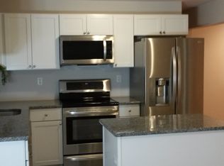 78 Raynor Rd, Ridge, NY 11961